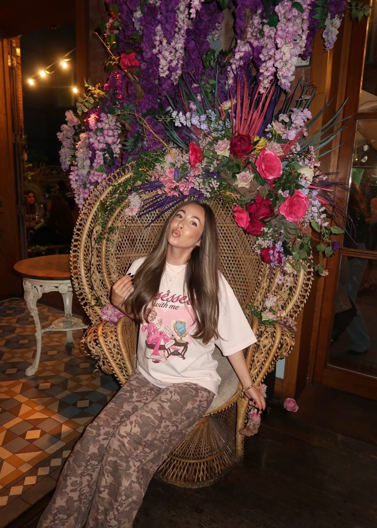 obsessed with me tee