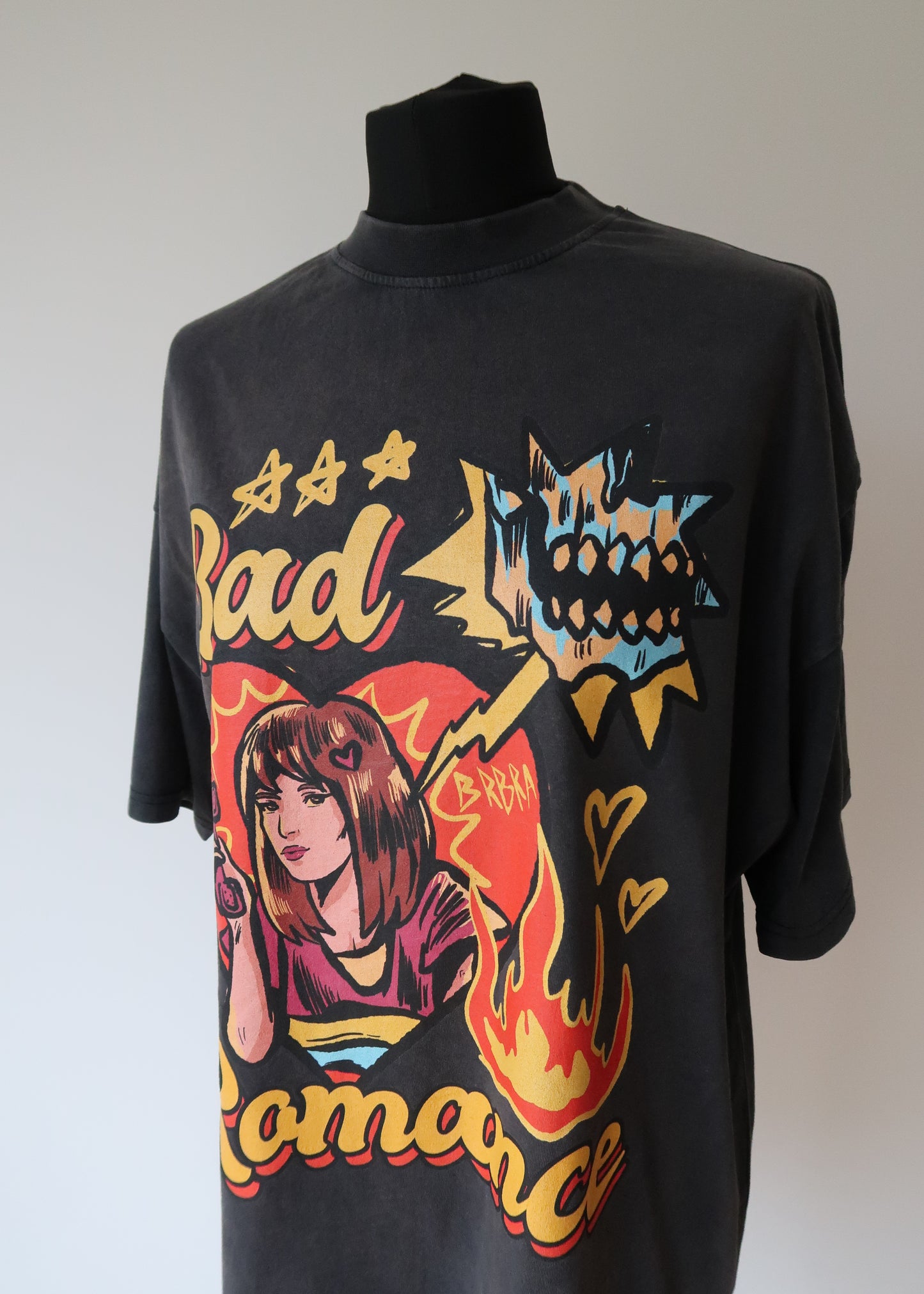 Bad Romance Oversized T-Shirt in Vintage Black